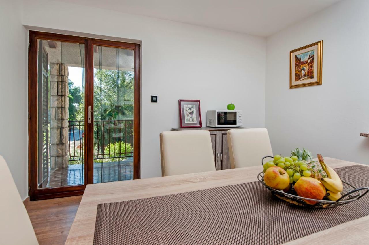 Apartma Nika